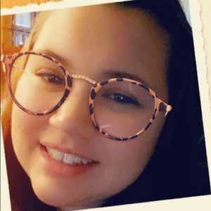 Meet your Posher, Bailey